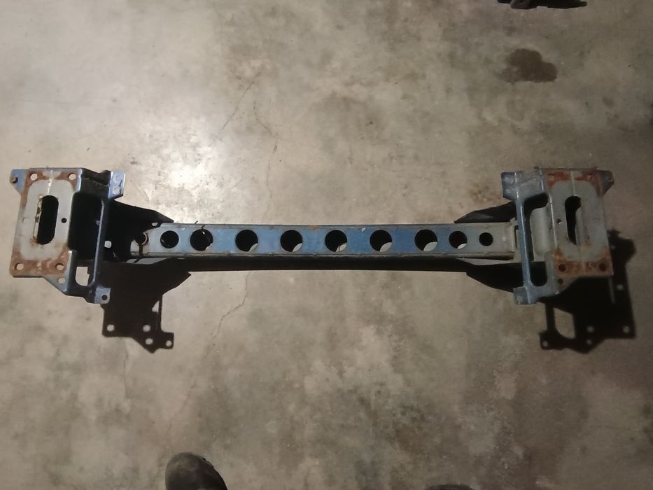 Греда за предна броня за Мазда 6