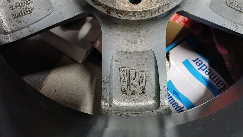 Продам диски с резиной