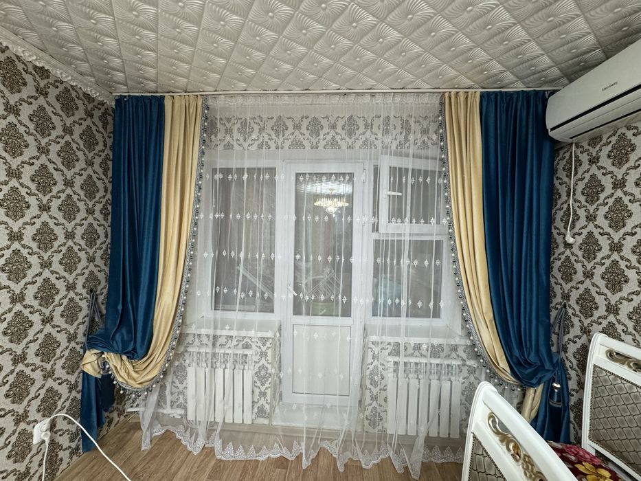 Продам шторы с тюлям