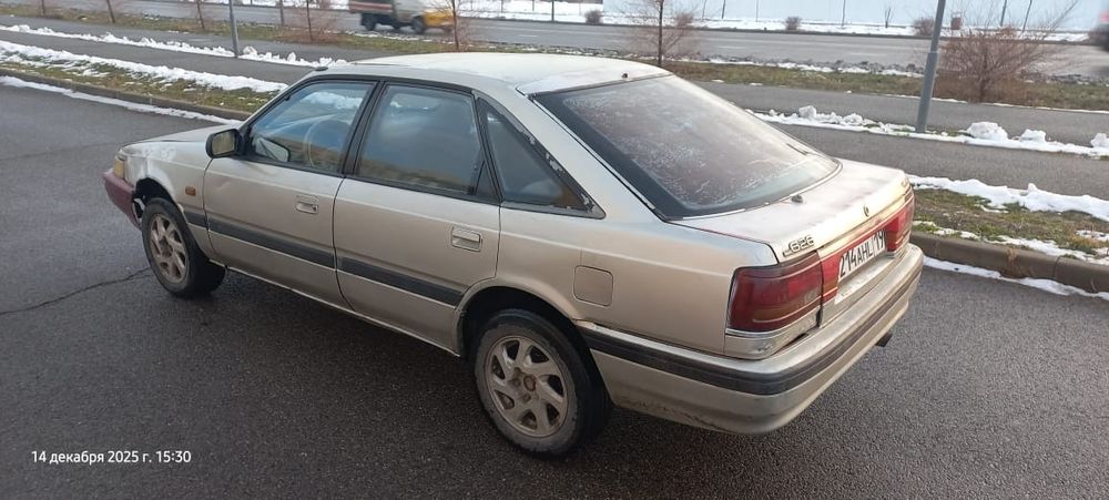 Продам мазда 626  02.