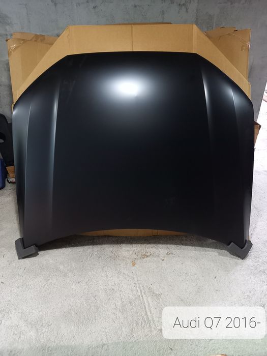 Нов преден капак Ауди Кю7 4м  2016-