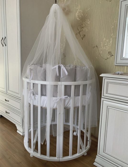 Кроватка трансформер и комодик для малыша