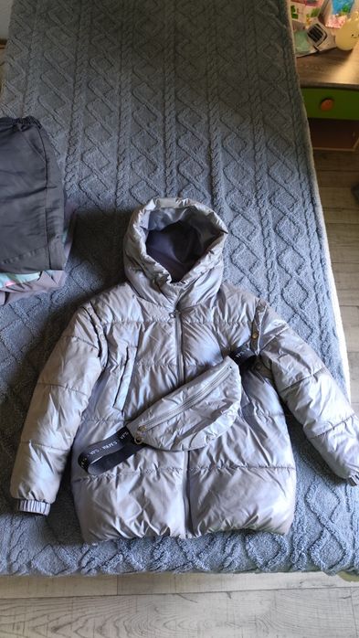 Детский комбинезон и лыжные штаны