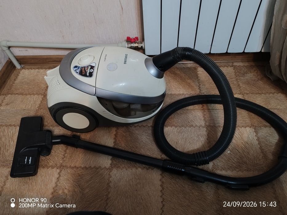 Продам пылесос Samsung