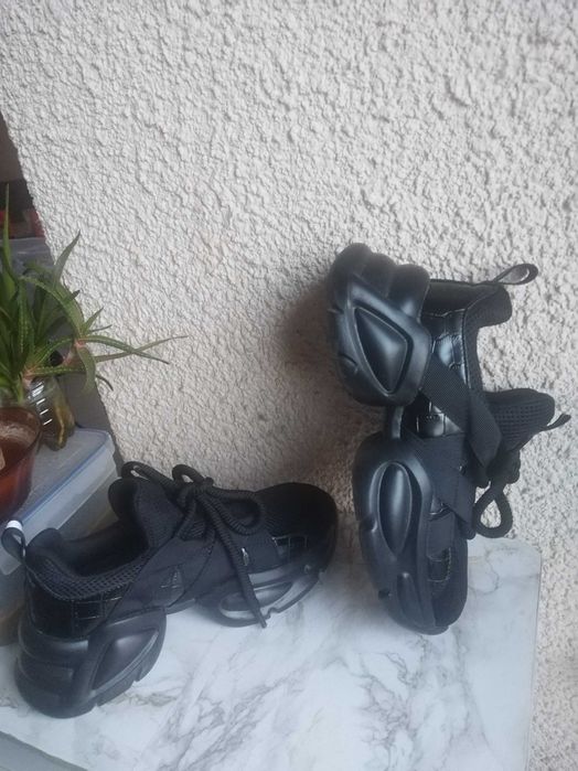 маратонки 41 номер