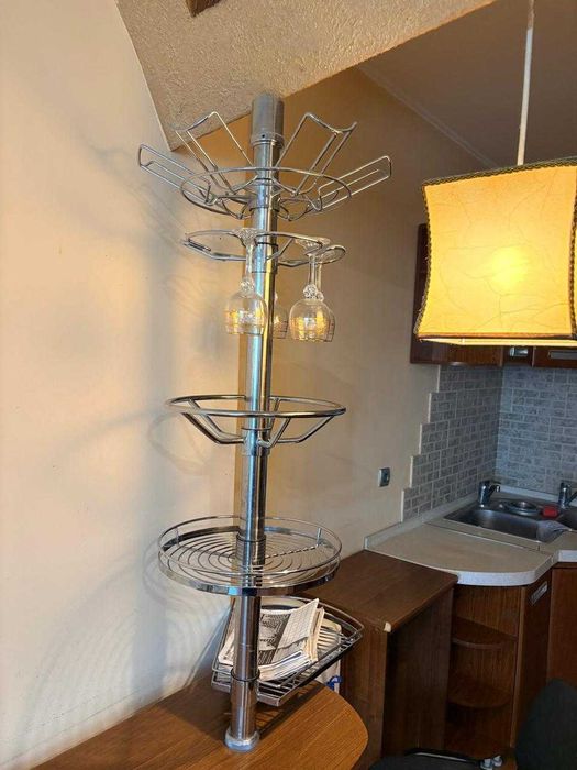 Стол с барной стойкой