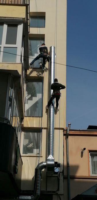 100 Executie , montaj și curatare autorizata hota inox si tubulatura.