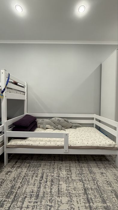 Продам детскую кровать