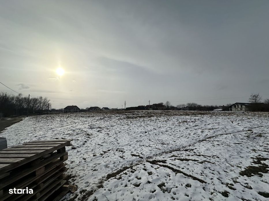 Teren intravilan | 61 ari | Parcelabil | Radauti