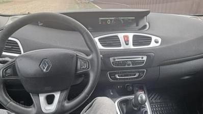 Piese renaul scenic, 1.5 dci euro 5 ,anul 2011,volan stanga