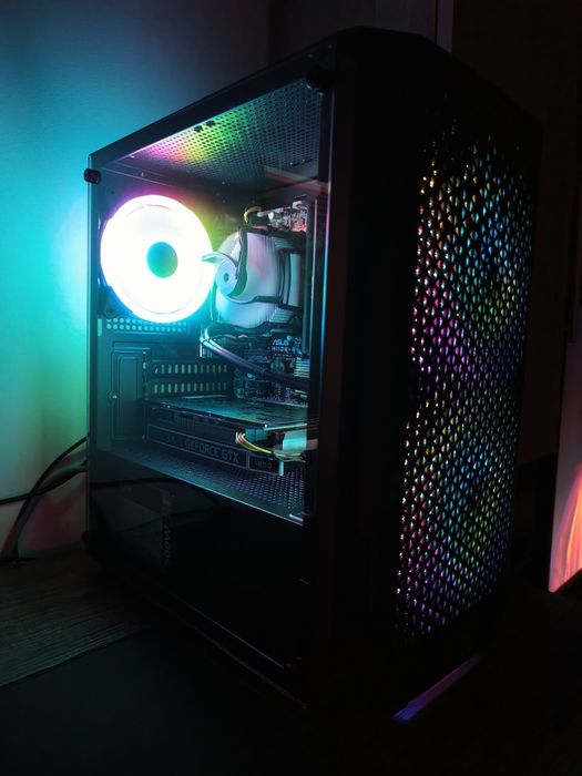 PC calculator Gaming i5 /gtx 1650  / 16 ram  / SDD