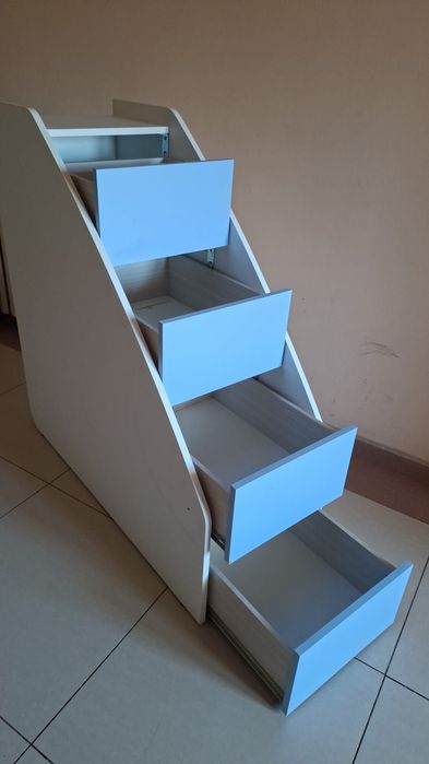 Лестница приставная