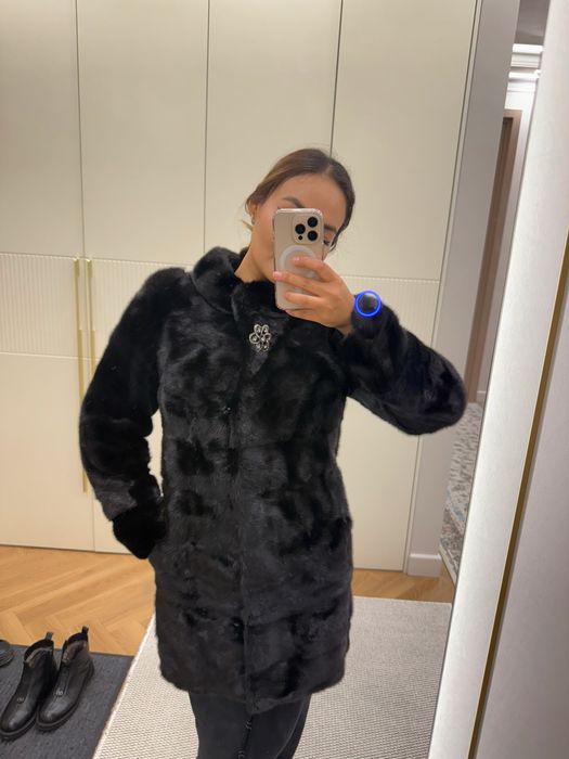 Продам норковую шубу