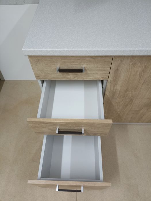 Кухонный гарнитур новый