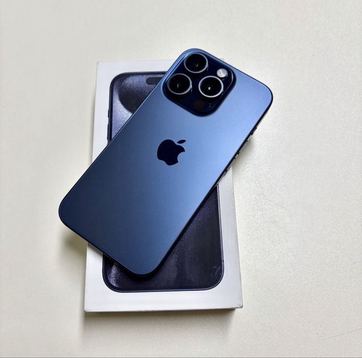 iPhone 15 PRO / 96% Battery