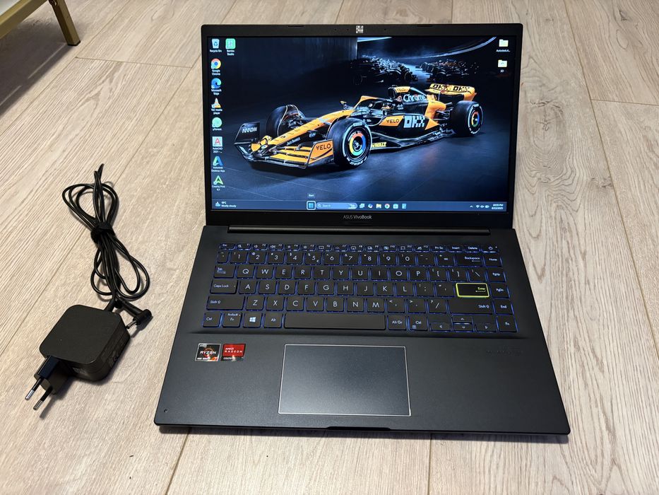 Asus vivobook 14 ryzen7