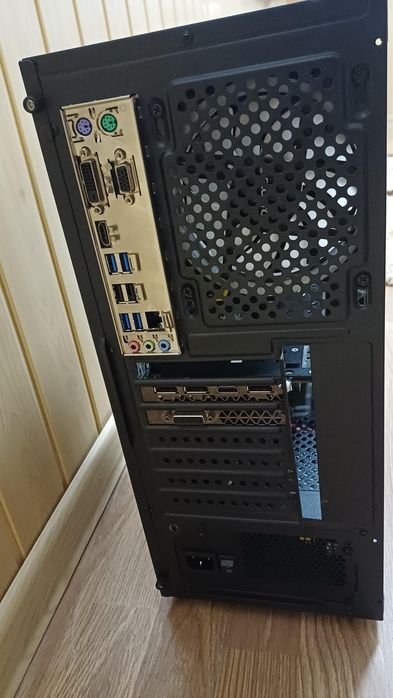 PC gaming – Ryzen 5 4500 + GTX 1070 8GB + 16GB RAM
