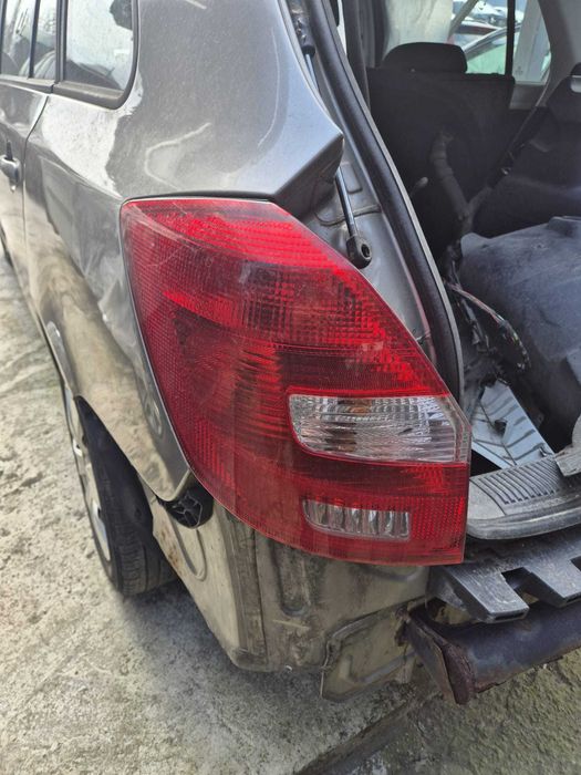 Stop spate stanga / dreapta Skoda Fabia 2 break