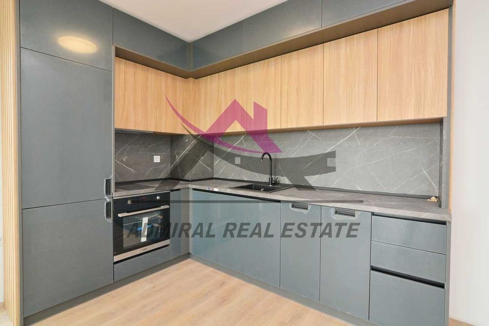 Продава се Тристаен апартамент в Варна, Възраждане 3 - 83 кв.м за 2470 €/кв.м - Снимка #1