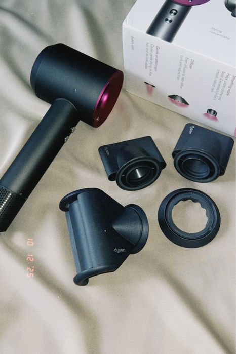 Dyson Supersonic HD08 фен серый, розовый