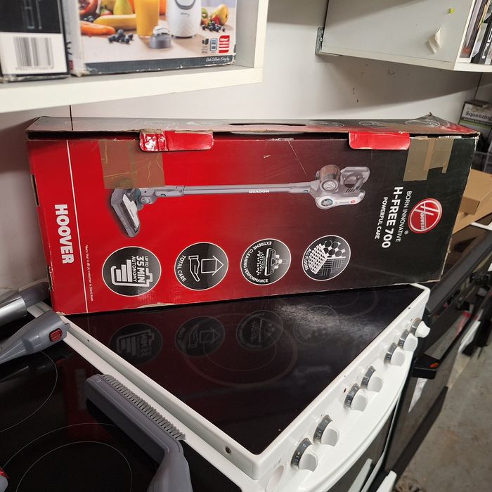 Акумулаторна прахосмукачка Hoover с два броя батерии по 35 минути