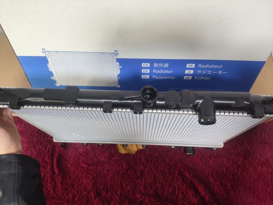Митсубиси Лансер радиатор