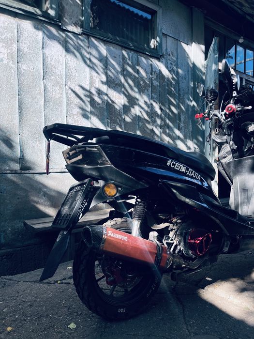 Продам мопед макси