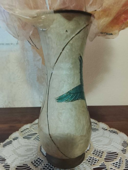 Ваза - рисуван месинг