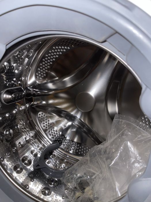 Lg 8 kgli kir yuvish mashinasi srochna sotilad