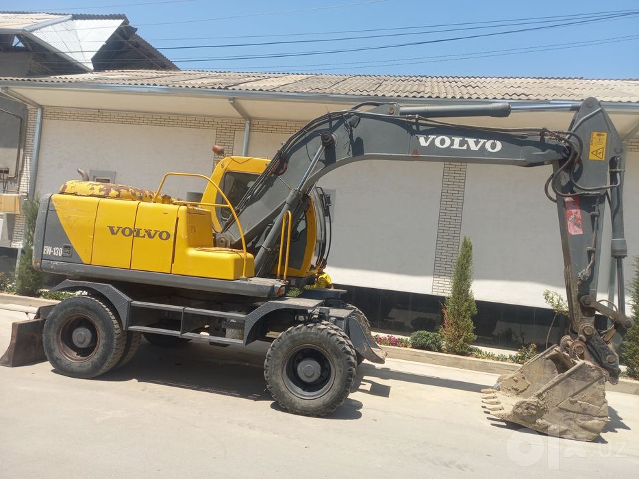 Ekiskavator volvo sotiladi