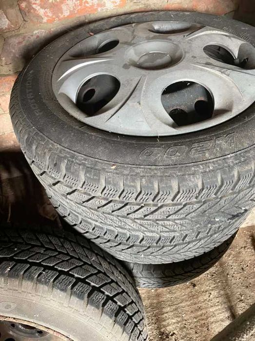 Roti (cauciucuri+jante) iarna Tristar 235/65 R17