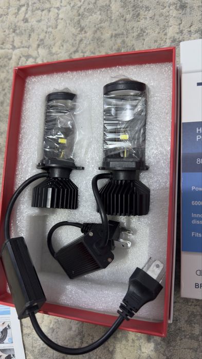 LED T9 H4 — 8000 Lm, новая