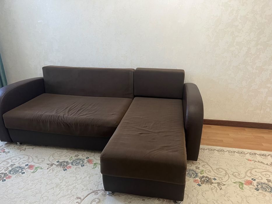 Продаётся диван б/у