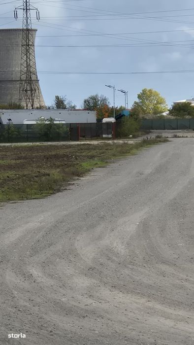 Cet zona industriala teren 1100mp intravilan