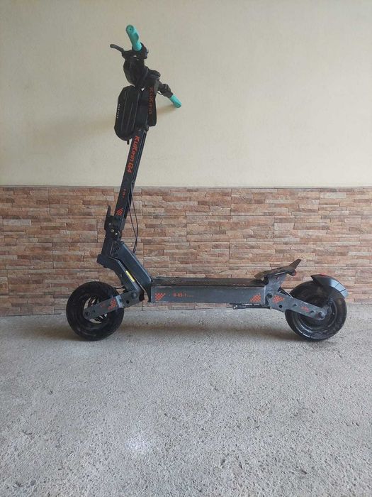 Vând Kukirin G4 2024