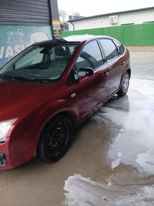 Ford focus de vanzare sau schimb