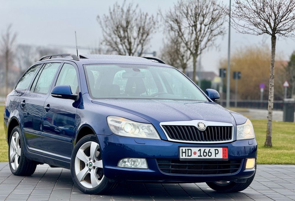 SKODA  OCTAVIA  2  FACELIFT  20 TDI an 2011 Euro 5 Pret 4850€uro