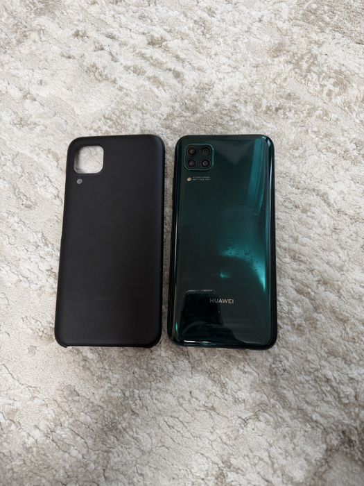 Huawei p40 lite (STARE FOARTE BUNA)