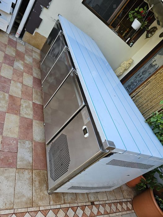 Masă rece 4 usi inox dimensiuni 225/70 cm