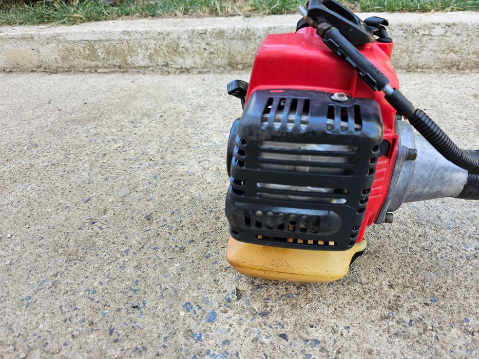 Моторна Коса KAWASAKI, Тример.  ПЕРФЕКТНА