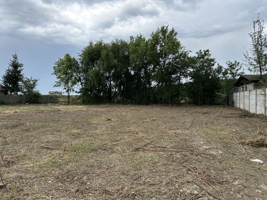 Teren Snagov cu deschidere la Lac sprafata 840m cu deschidere 24m