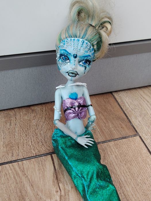 Ооак на кукле лагуне