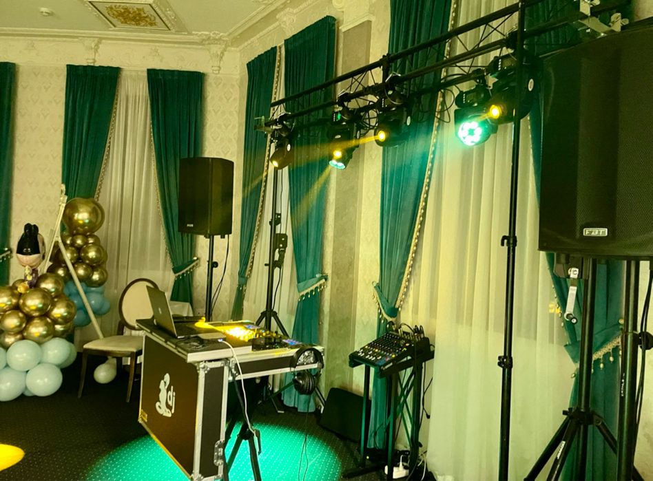 DJ Evenimente Nunta, Botez - Sonorizare - Lumini - Ecran LED