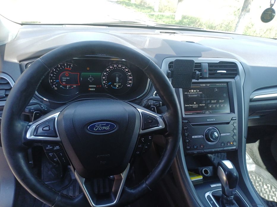 Ford Mondeo - Titanium