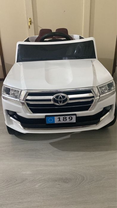 Продам машинку в отл состояний