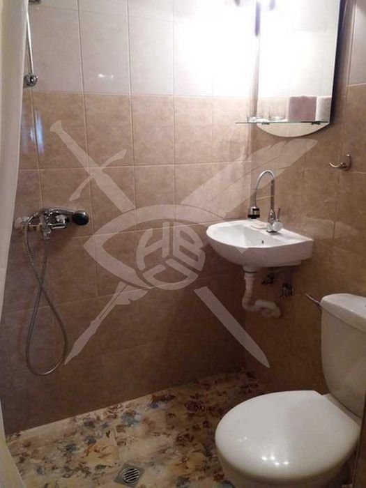 Дава се под наем Етаж от къща в София, Център - 50 кв.м за 548.25 € - Снимка #5