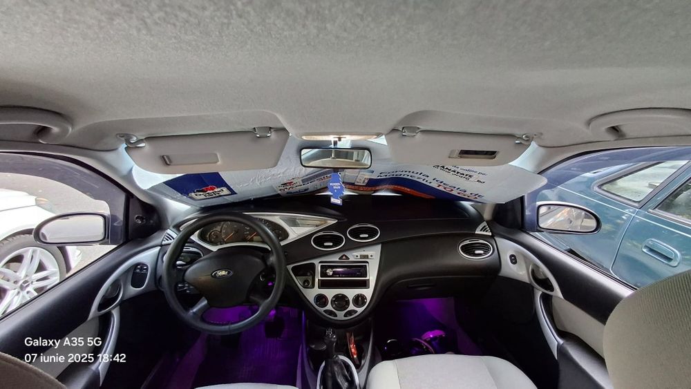 Forf focus mk1 sedan