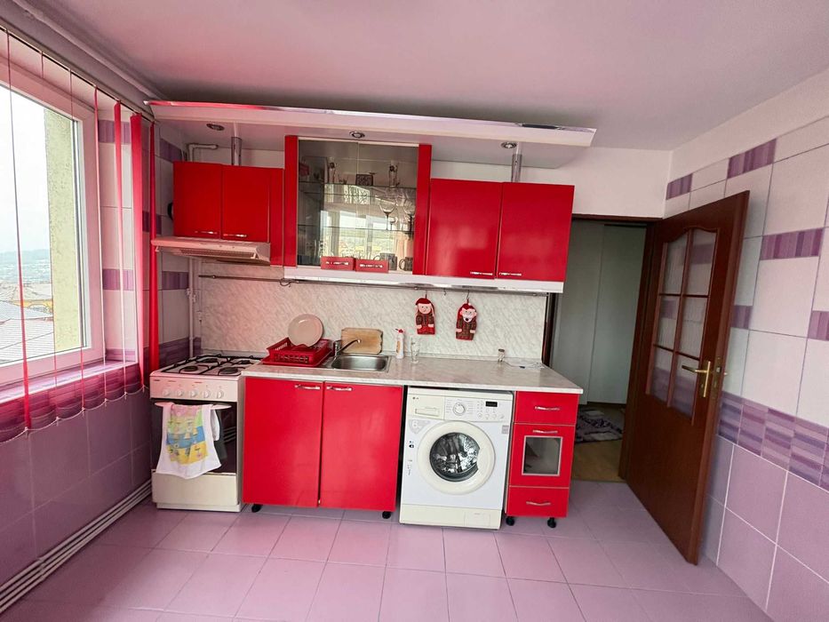 Vand moblier casa bucatarie living dormitor ,canapea