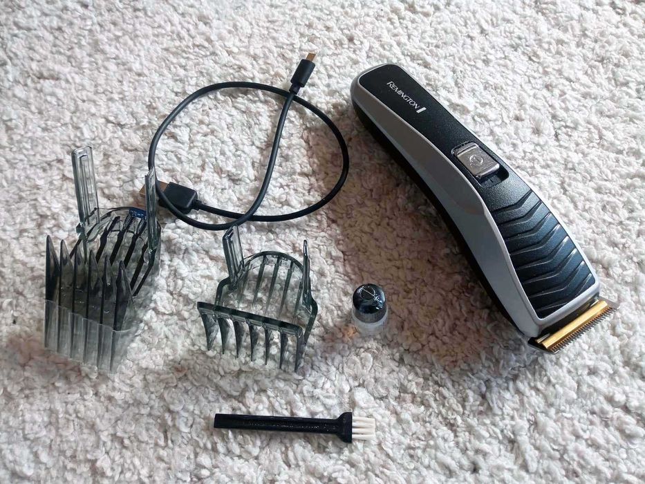 Безжична машинка за подстригване Remington Pro Power Titanium HC7130