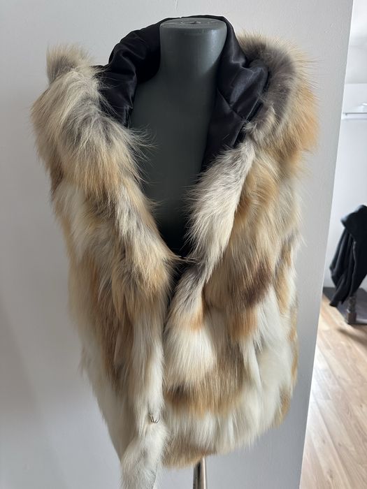 Vesta blana naturala vulpe